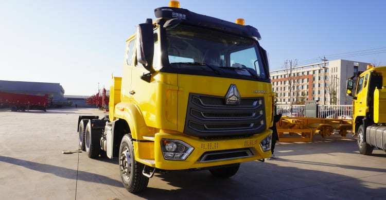 Sinotruk Howo New Model Hohan 6x4 Tractor Head Truck for Sale in Zimbabwe Harare
