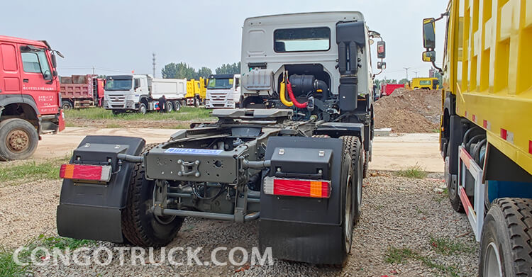 Used Sinotruk Howo 6x4 Tractor Truck for Sale in Congo