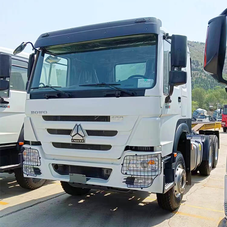 Howo tractor truck for sale in DR Congo