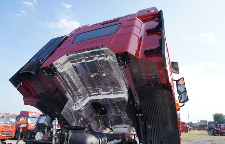 Faw J6P 6×4 Tractor Head Truck for Sale in Congo | Faw Trucks Prices