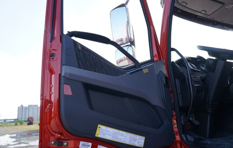 Faw J6P 6×4 Tractor Head Truck for Sale in Congo | Faw Trucks Prices