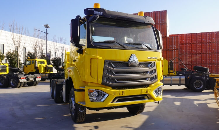 Sinotruk Tractor Head | Howo Truck New Model 6x4 for Sale in Congo