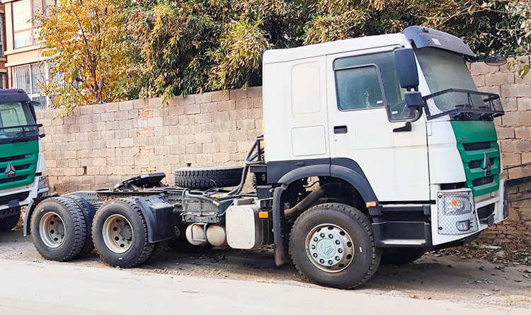 Sinotruk Howo 6x4 Tractor Truck | Howo Truck for Sale in Congo