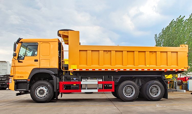 Howo 10 Wheeler Dump Truck Price | Howo Dump Truck for Sale in Dr Congo