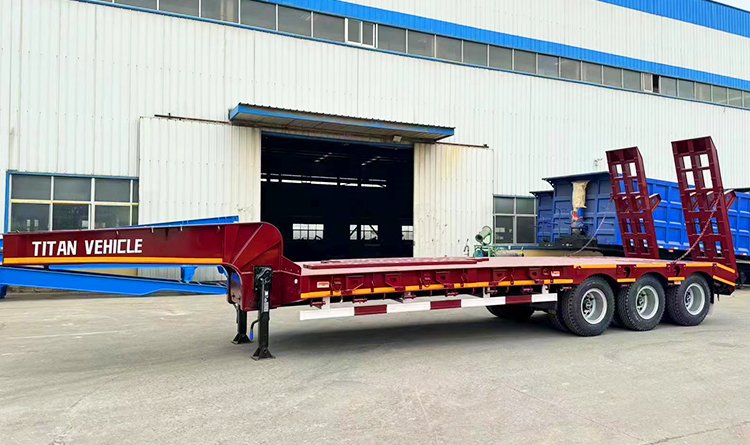 3 Axle 60 Ton Lowbed Semi Trailer for Sale in DR Congo