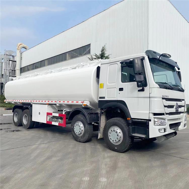 Howo 420 Oil Tanker Truck 
