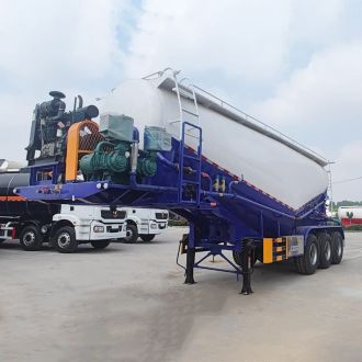 3 Axle Bulker Cement Tanker Trailer